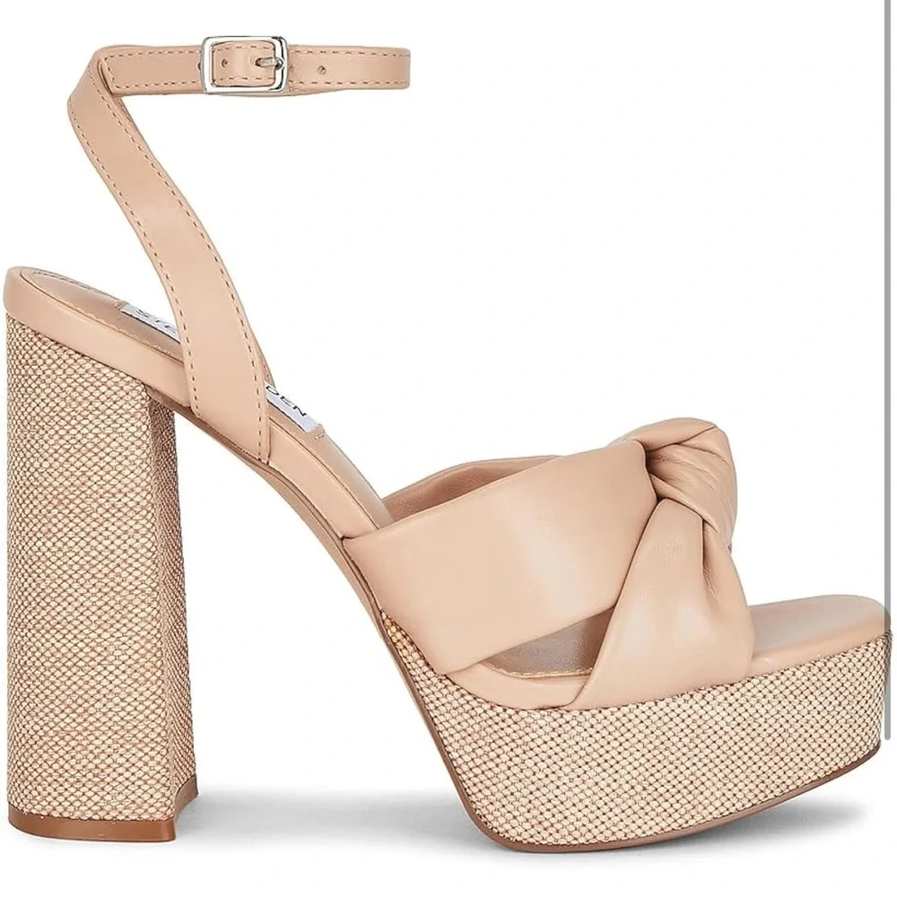 Steve Madden Nude Pink Knotted Platform Sandals